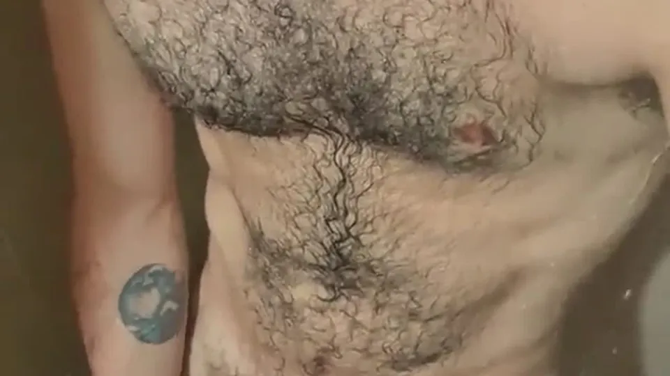 Gozada no chuveiro  Cumming in the shower.mp4