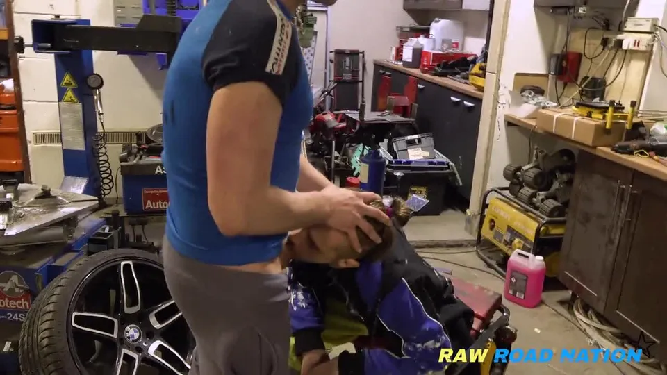Greasy Monkies fucking -Amil, Ben, Josh, Mikey & Tony.mp4