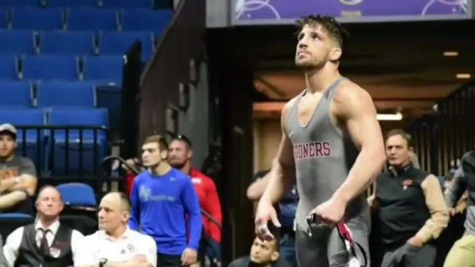 GREAT WRESTLERS BONER - ThisVid.com