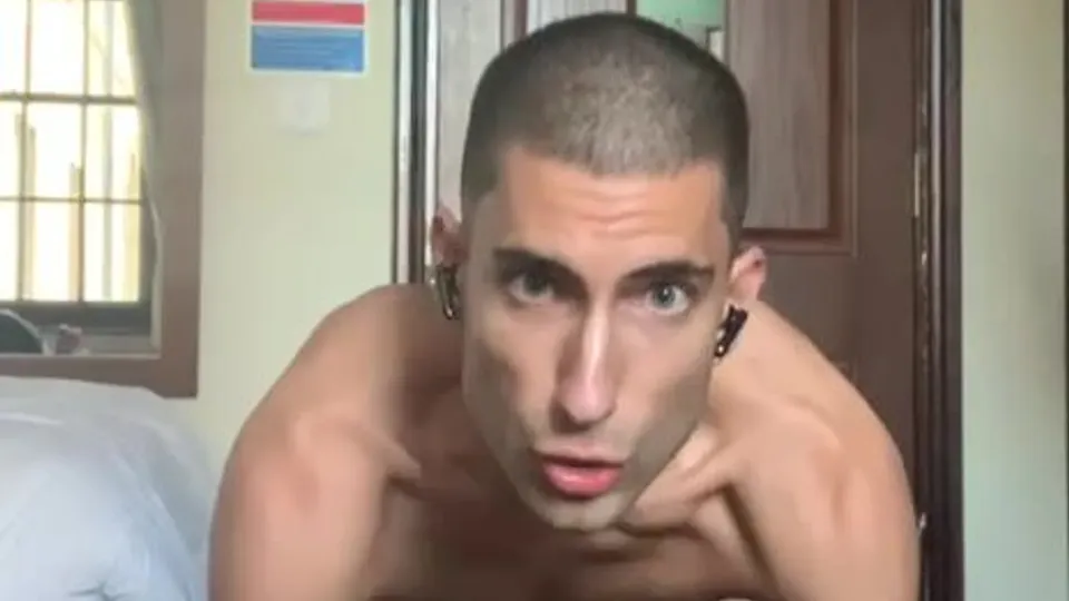 Greek Faggot Exposed, Jerking Off and Monkey Gooning - ThisVid.com