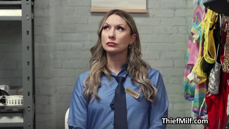 Guilty Security Guard Pleasures Coworker