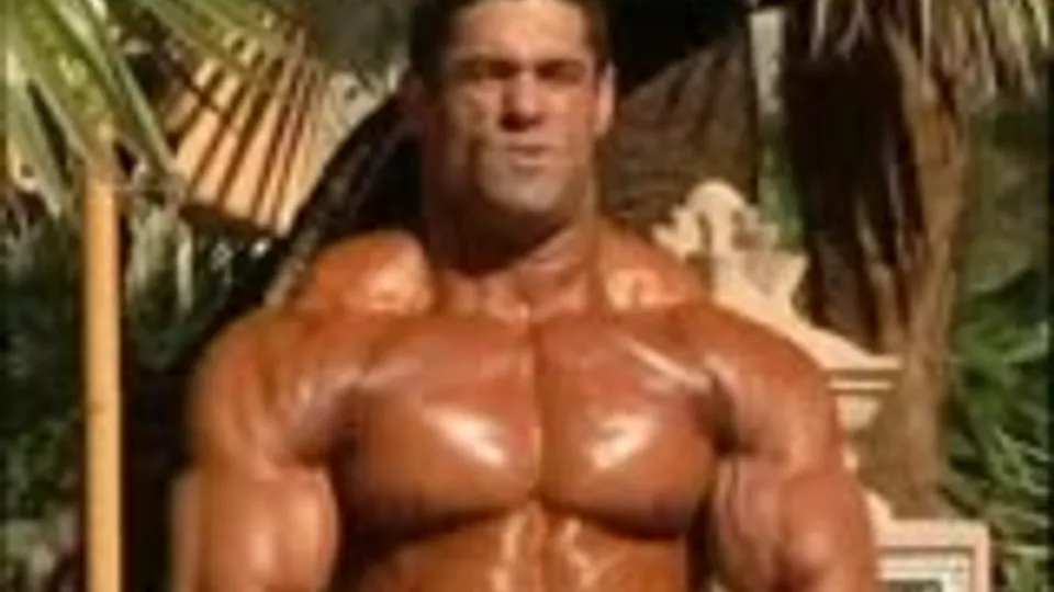 Gustavo Badell outdoor posing 2