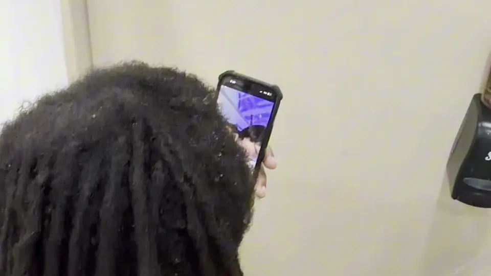 Guy jerking and watching porn in gym shower - ThisVid.com