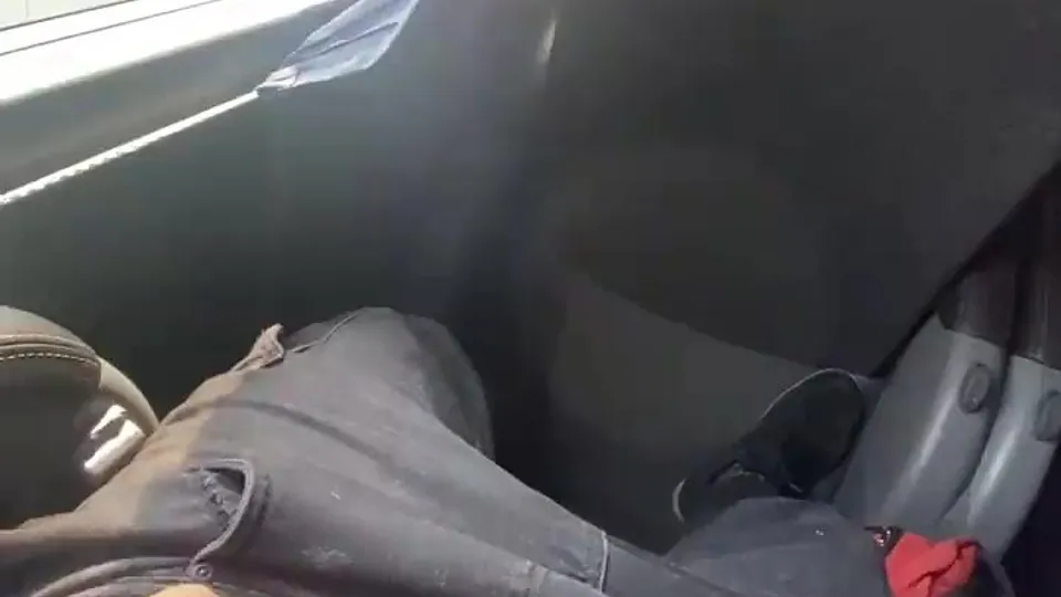 Guy jerking off in the bus - ThisVid.com