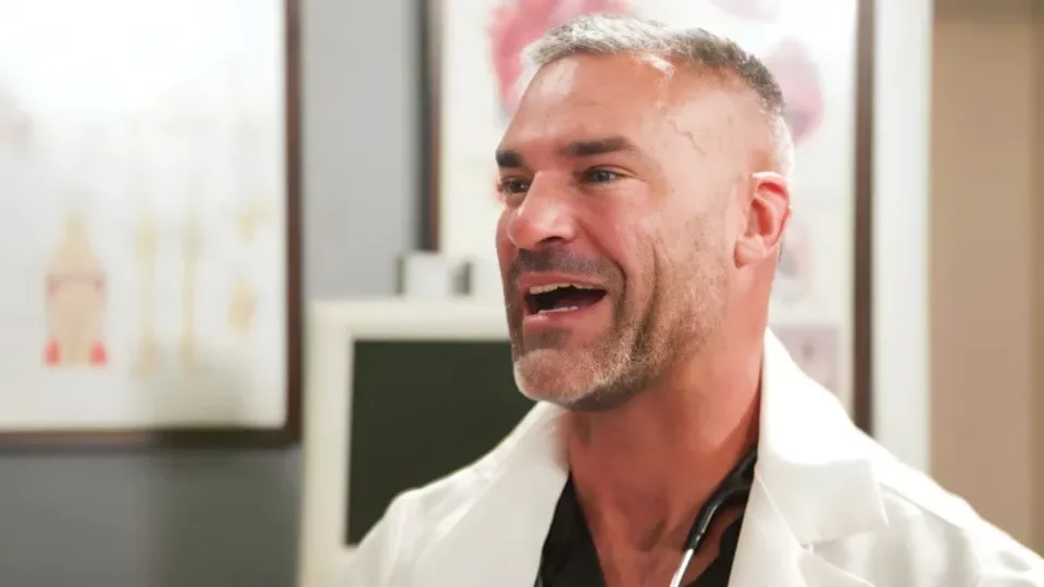 Guy Watching Wife Fucked By Her Doctor 