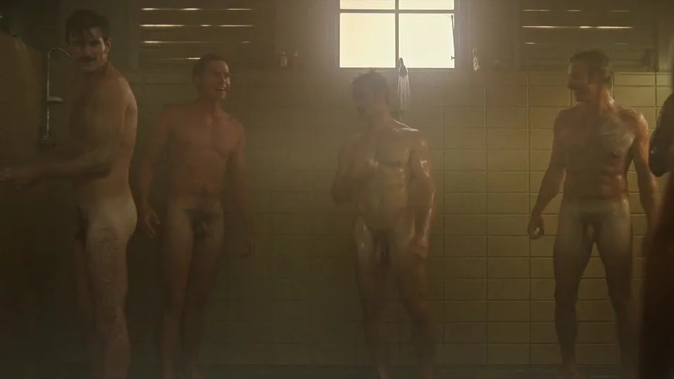 Guys frontal in shower - ThisVid.com
