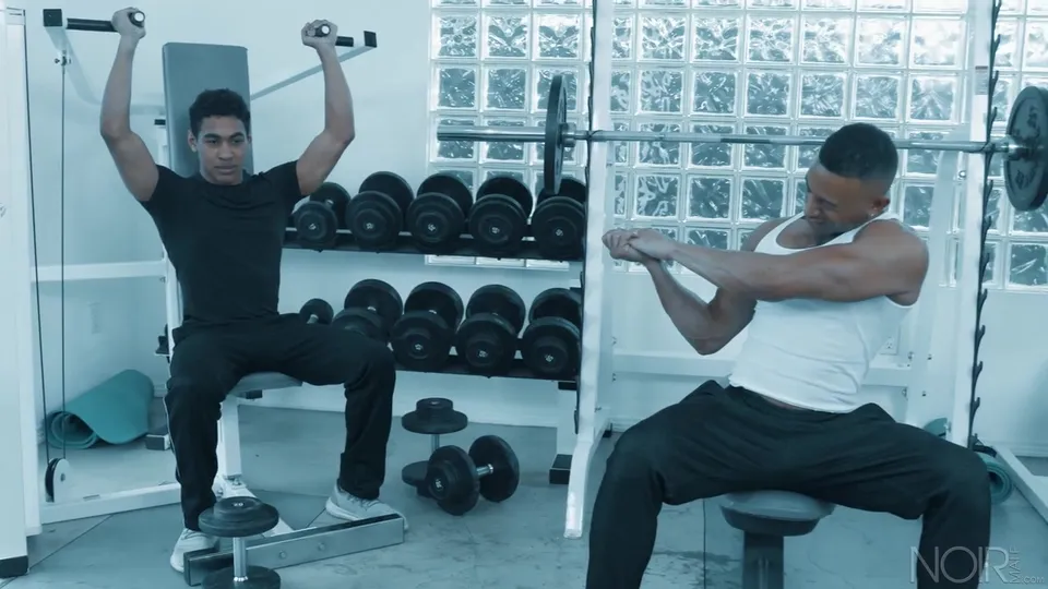 Gym Buddies: Mateo's Big Cock Workout