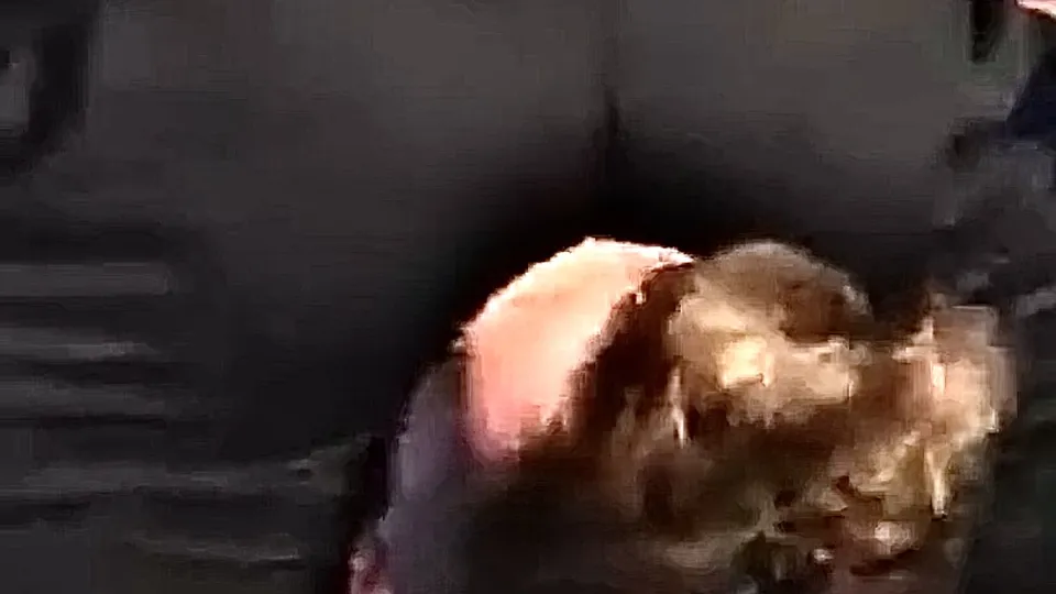 Gym facesitting - video 2 - ThisVid.com