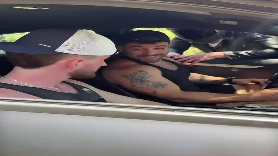 Gym Muscle DILF, Strong Arms And Hot Chest, Cock Sucking And Kinky Cock Stuff With Fuck Buddies (10).mp4