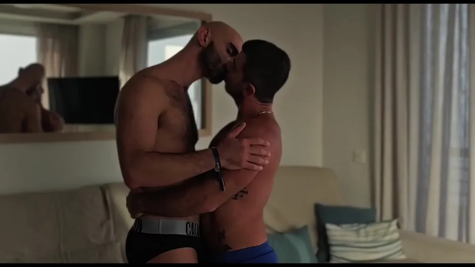 Hair and ass - Di_egoFerreira & Minipousse.mp4