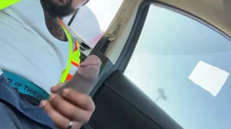 Hairy Daddy Jerks Off BBC in Car