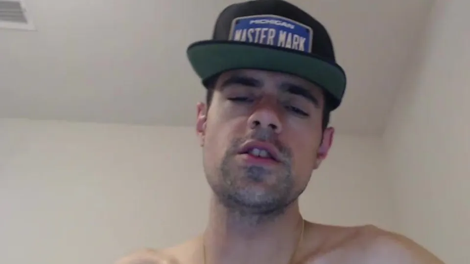 Hairy Hunk Reveals Hairy Butt Hole