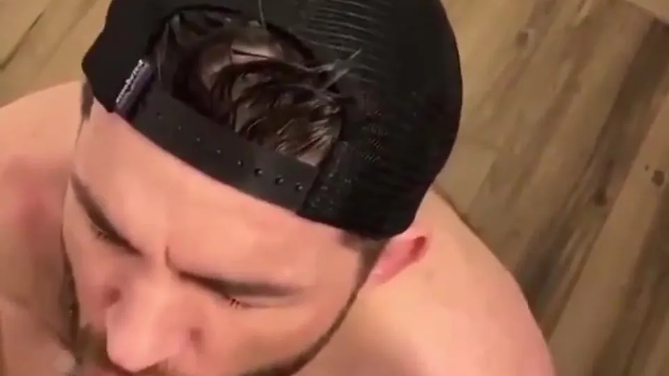 Hairy muscle pig drinking piss & showers his cunt - ThisVid.com