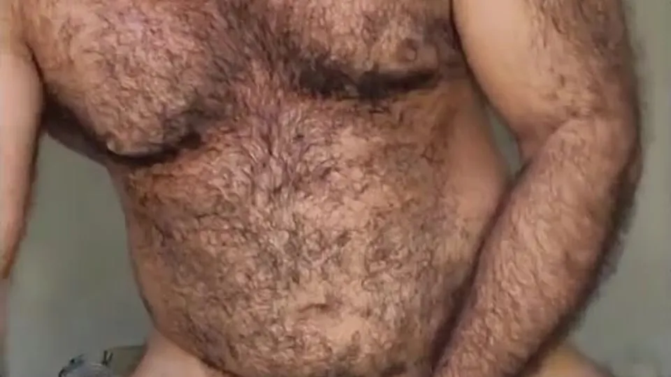 Hairy Musclebear JO - ThisVid.com
