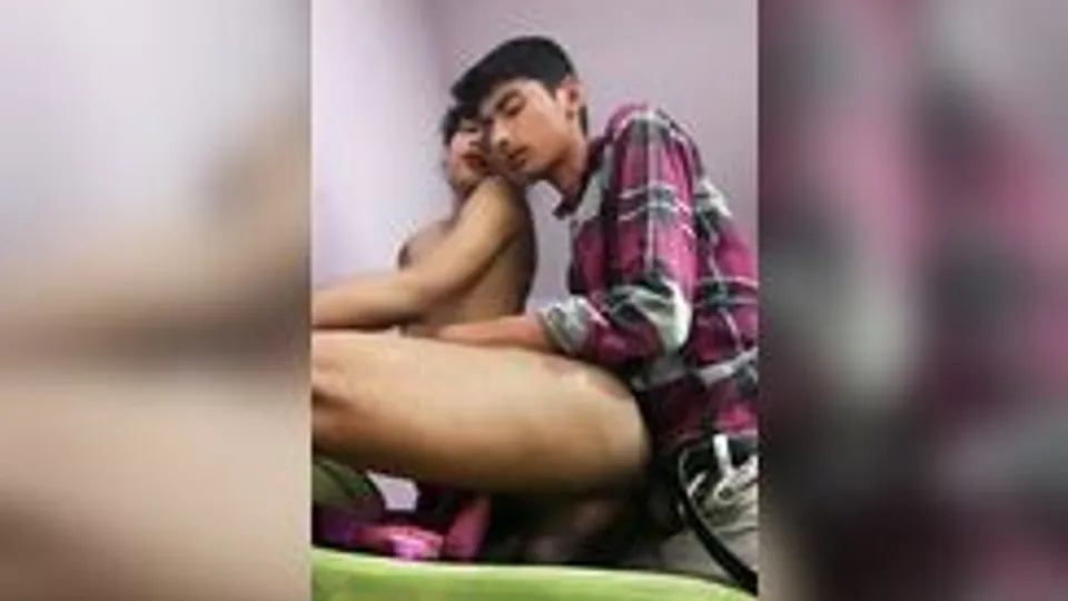 Halloween Twink Masturbation