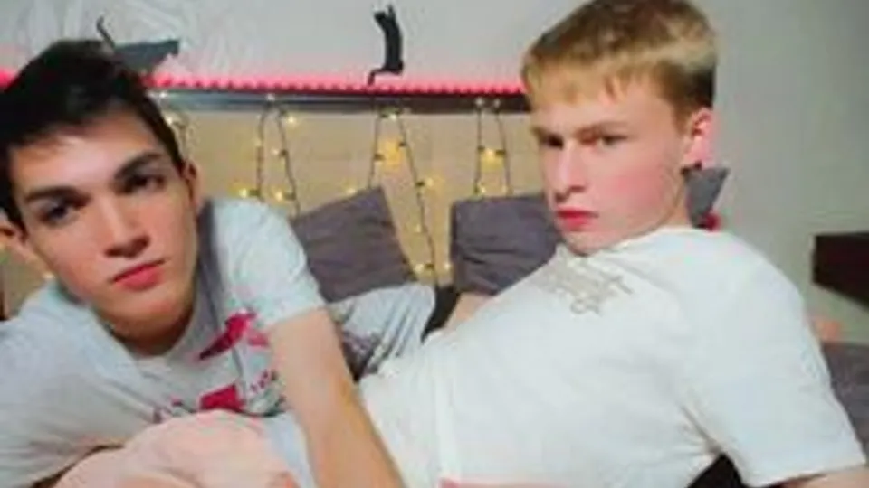 Halloween Twink House Masturbation