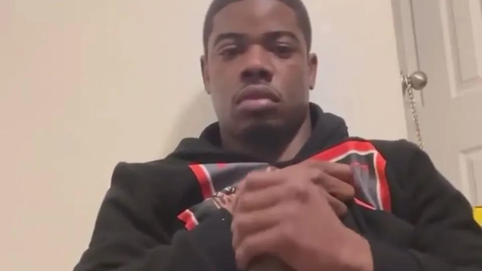 Handsome brotha stroking thick dick - ThisVid.com