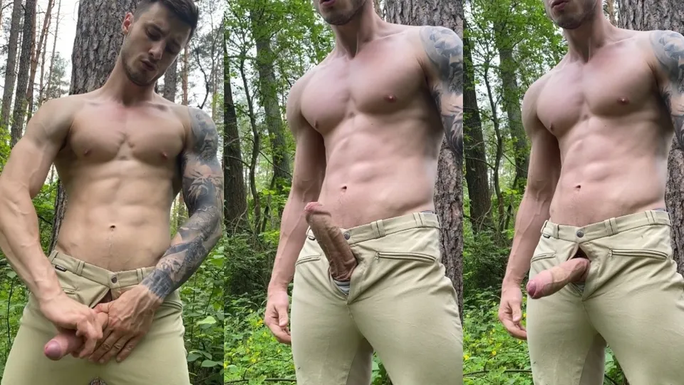 Handsome Guy Jerking off and Cumming in the Woods - ThisVid.com