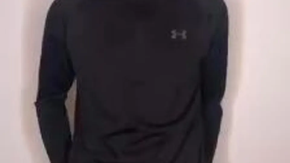 Handsome hands free