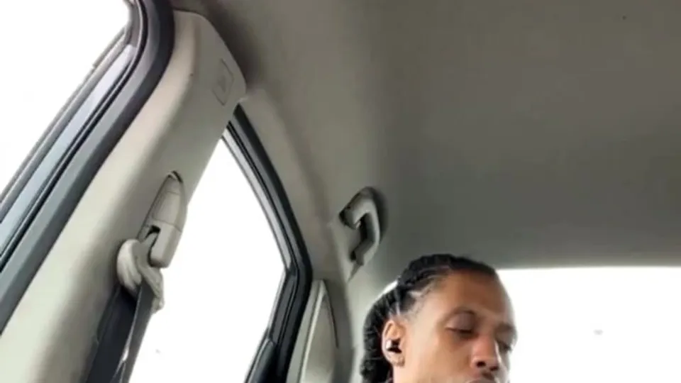 Handsome hung trade strokes and nuts in his car - ThisVid.com