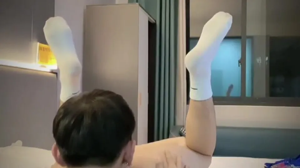 Handsome Liu Naitang in white socks dominates cute boy - ThisVid.com