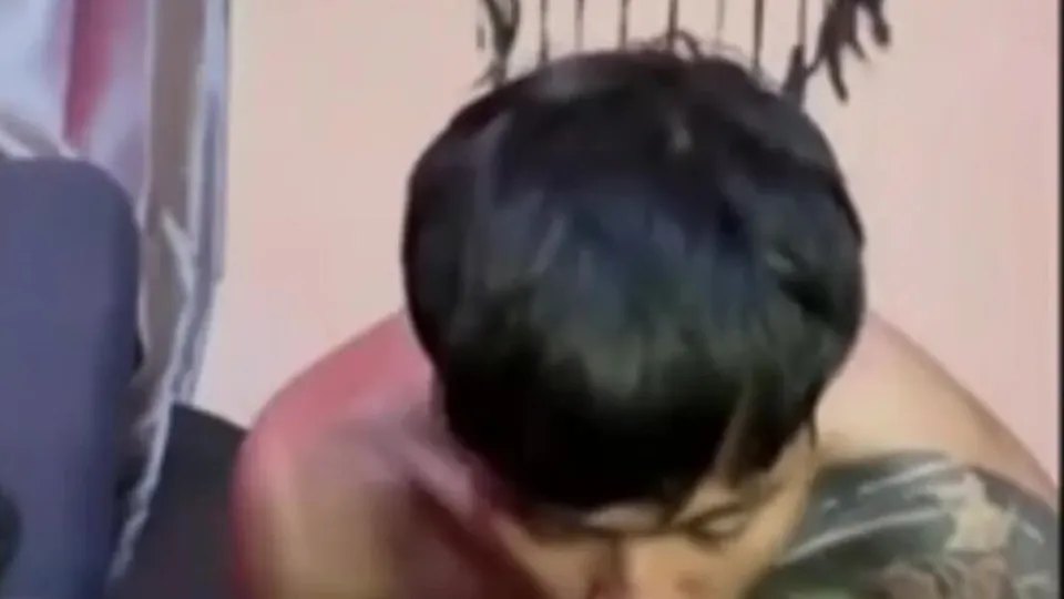 Handsome Straight Guy Gets A Blowjob From A Pinoy Ladyboy - AllBoner.com