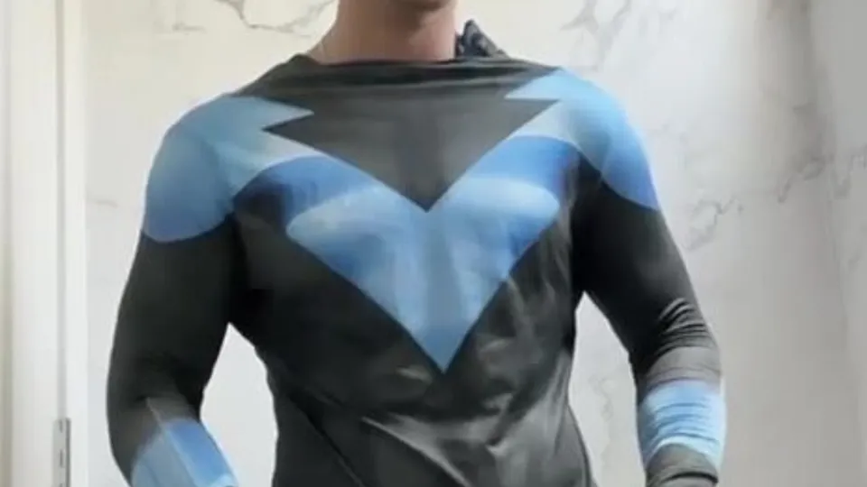 Happy Halloweenie - ThisVid.com