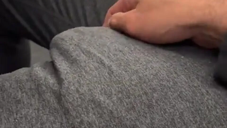 ✈ Hard Cock in Flight ✈ - ThisVid.com