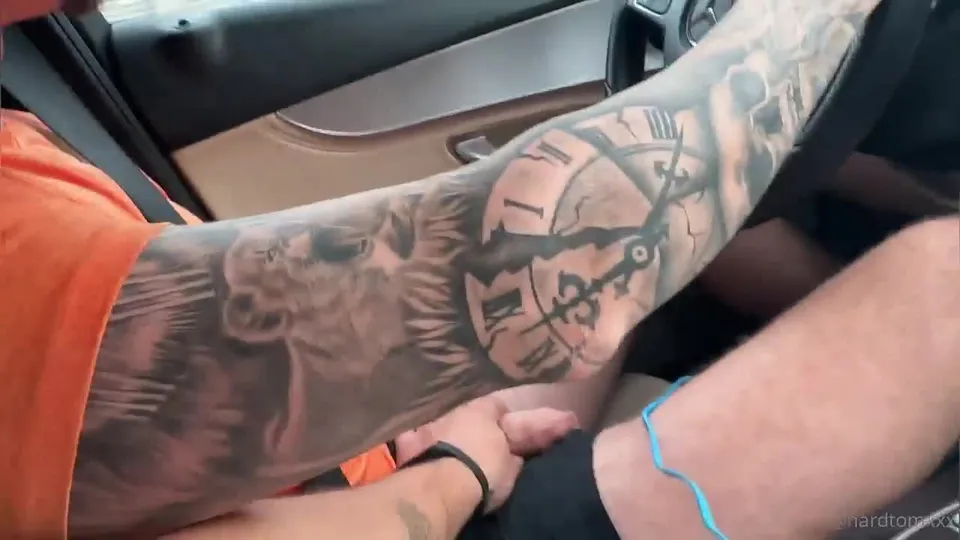 HardCockTom Big Straigtht Muscular Dreamboat Dicks Down Horny Bottoms (1).mp4