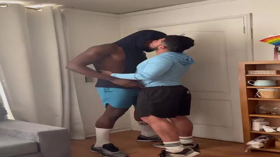 Harry Black (HarryBlack) Massive Black Cock Dominant Sexy Stud Destroys Slutty Twinks And Bottoms (2).mp4