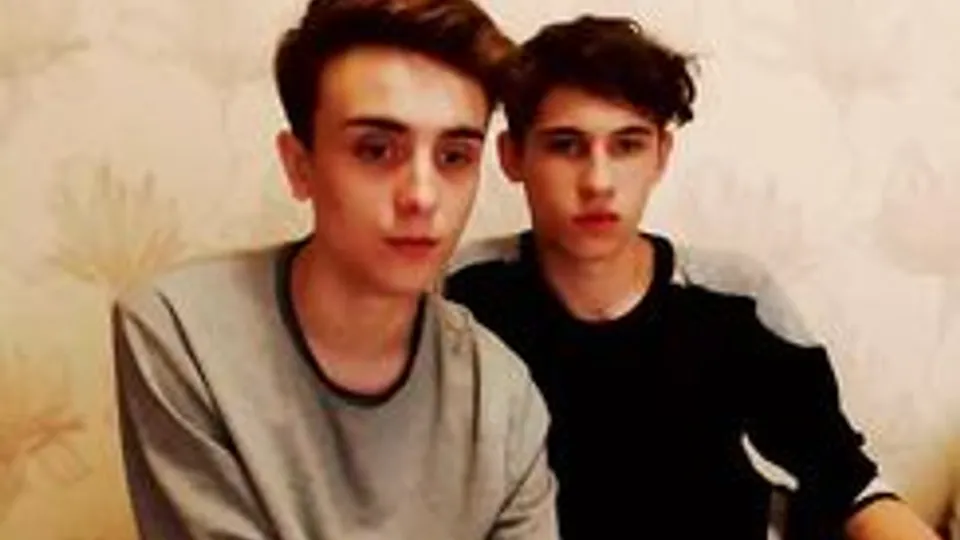 He handles the hottie, BF's