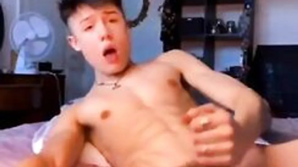 Twink Masturbates in House