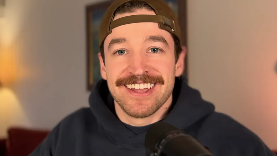 HE MIGHT LOOK INNOCENT BUT HIS BUSTED ASS IS NOT - ThisVid.com