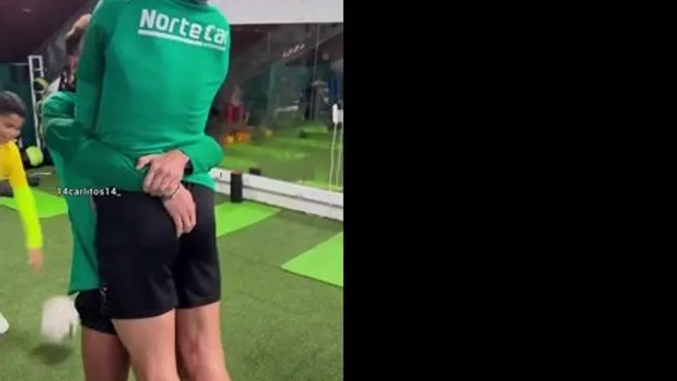 He wasn't expecting that - ThisVid.com