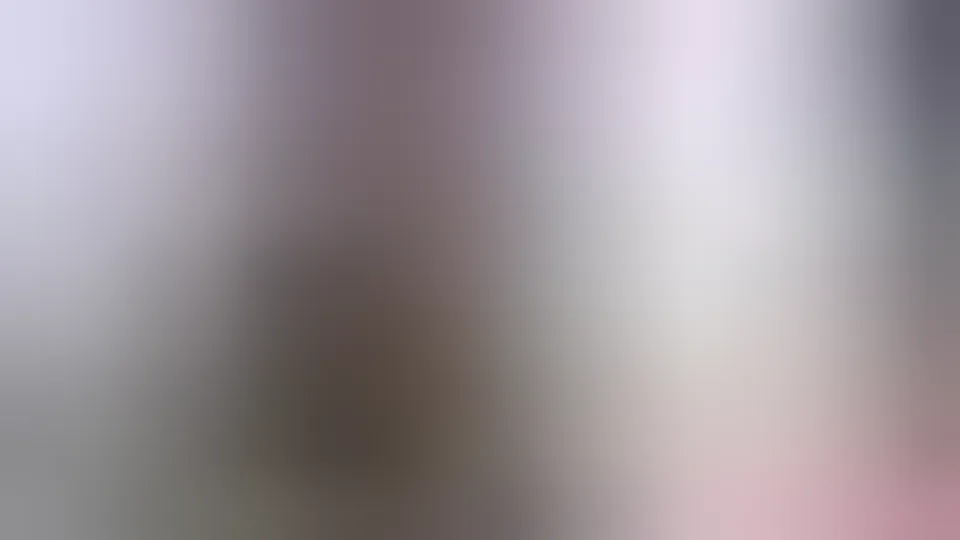 Heißes schulmädchen Tiffany tatum dominiert den schwanz des klempners!