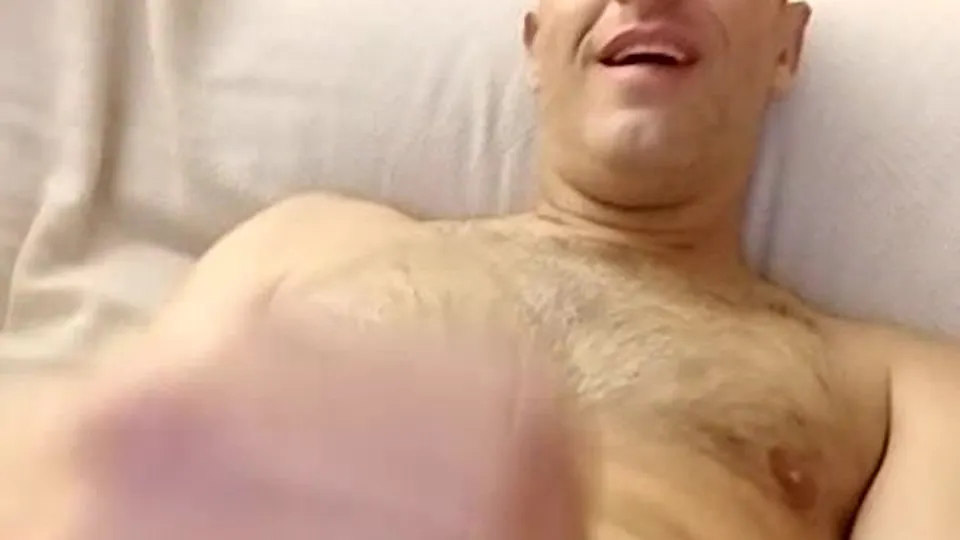 Cara Heterossexal Enganada de que Ela é uma Mulher