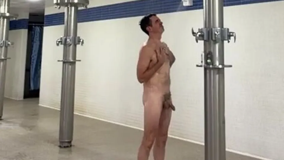 Bradley Pole's Gym Shower Solo