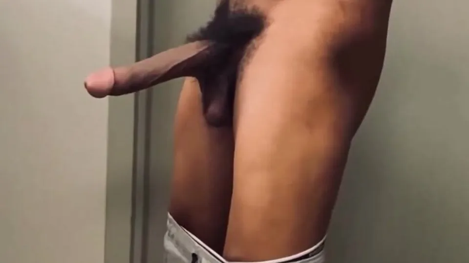 His dick, balls and pubes are combined perfection - ThisVid.com
