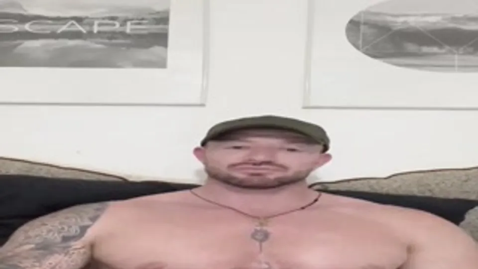 Holdenhunt Nude Leaks, Manly Gym Hunk, Horny Jacked DILF Sucks Dick, Muscle Hunks Anal Bareback (6)