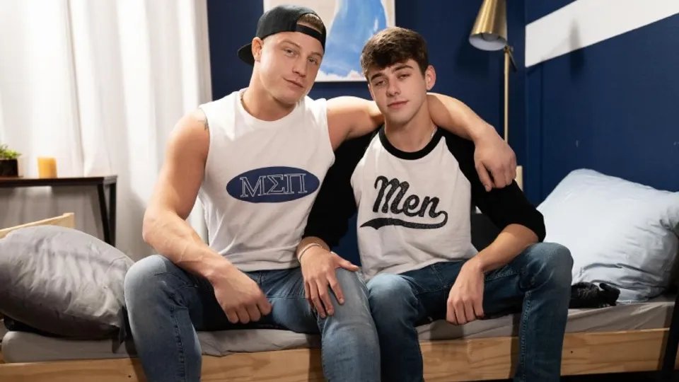 Joey Mills & Logan Aarons: Dorm Room Encounter