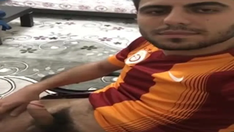 Horny turkish - video 3 - ThisVid.com