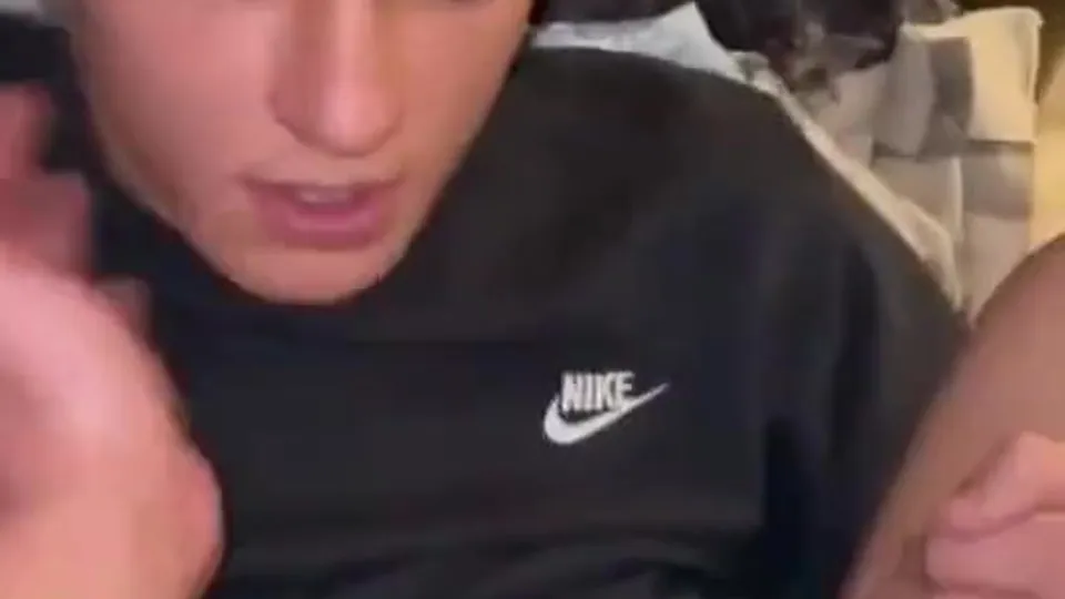 Horny Twink get fucked Bareback - ThisVid.com