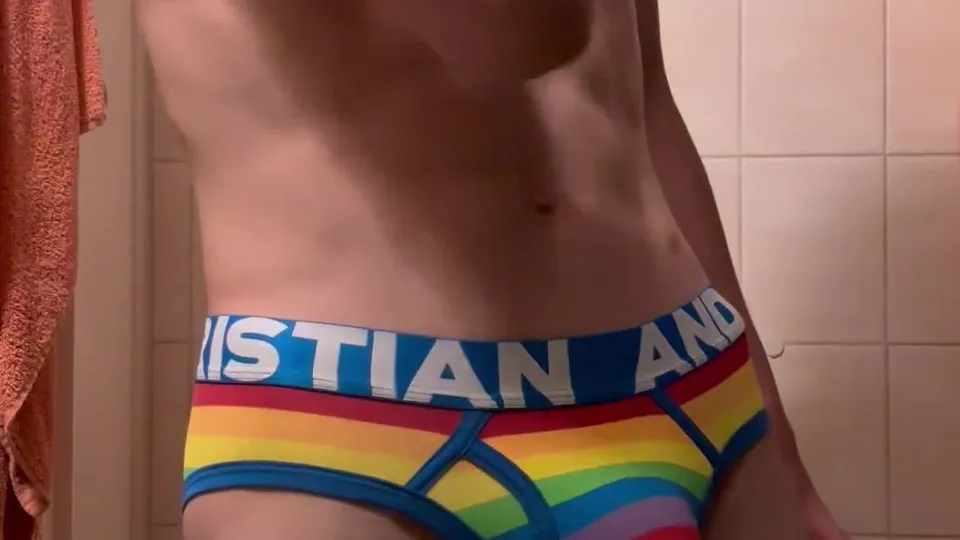 Horny twink playing with his cock (Pride month edition) - HST3