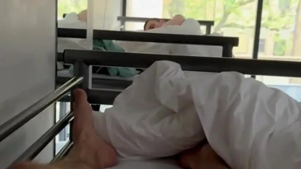 Hostel - Barcelona 2 - ThisVid.com