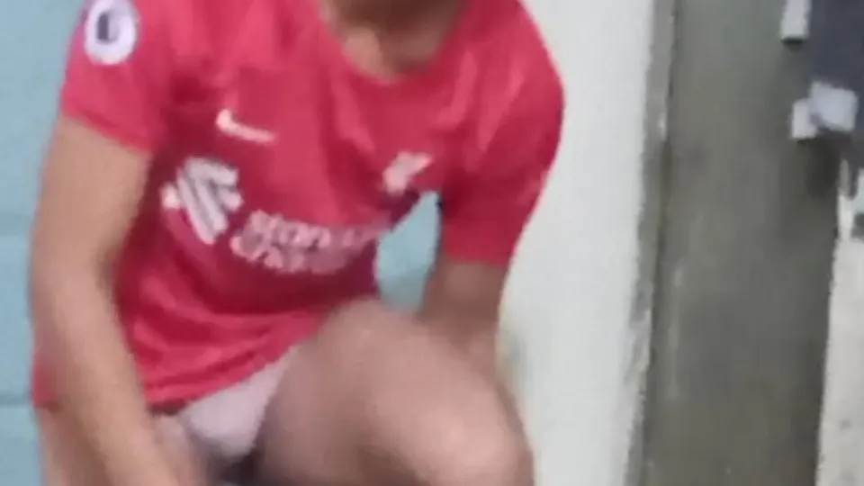 Hostel Spy: Asif big bulge underwear + pubes flash - ThisVid.com