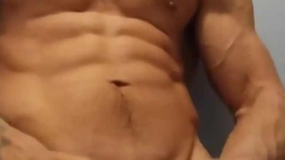 Hot AF str8 older bro busting a nut - ThisVid.com