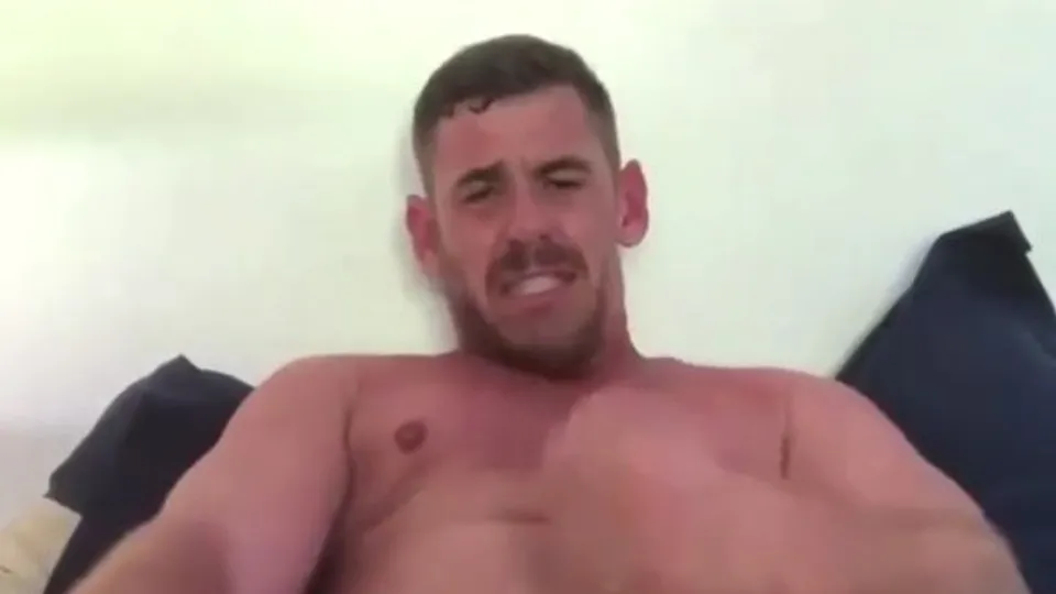 Hot Aussie Daddy Jerks Off - ThisVid.com