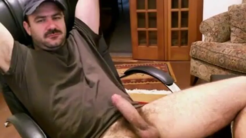 Hot bear dad cums on himself 2 - ThisVid.com