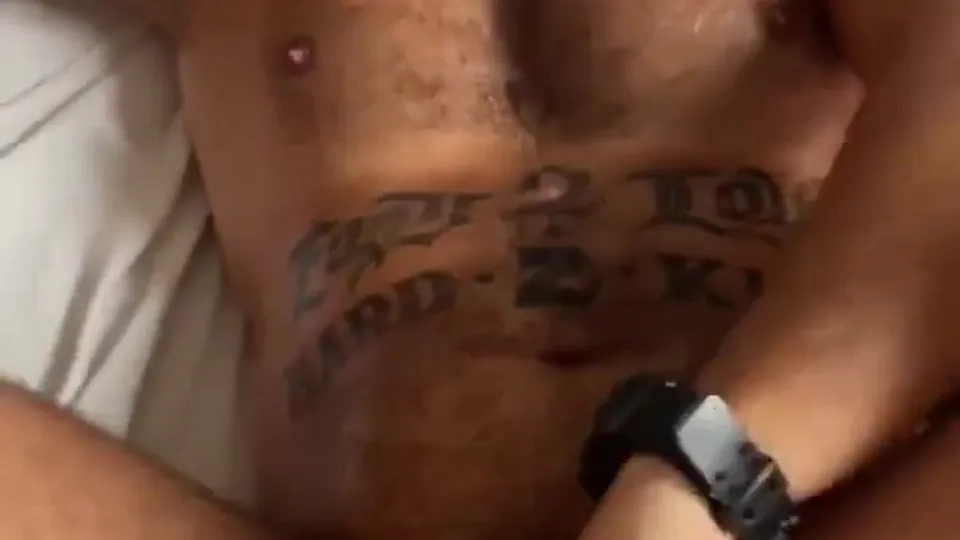 Hot beefy bottom - ThisVid.com