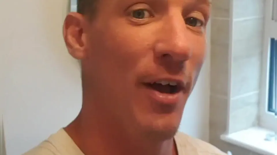 Billy's Golden Shower and Cumshot